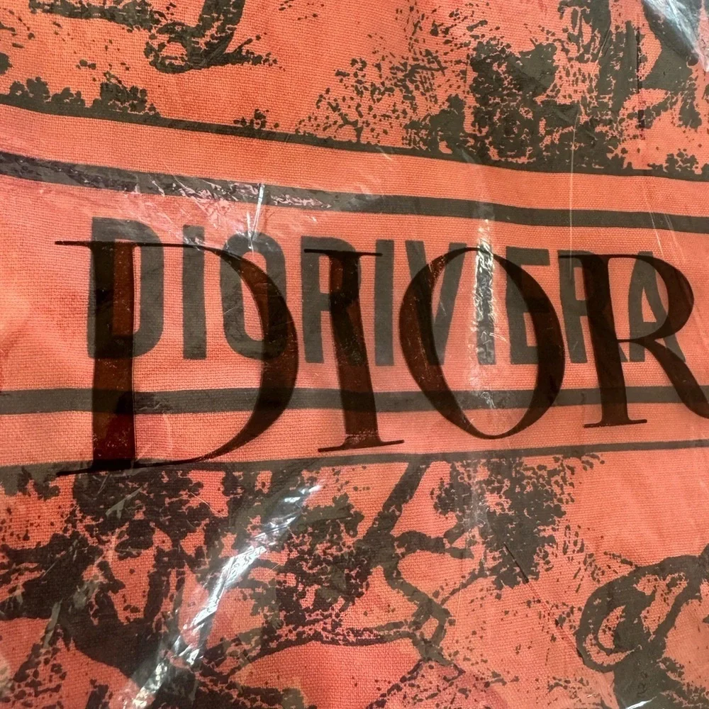 Diorviera Canvas Tote - Picture 6 of 6